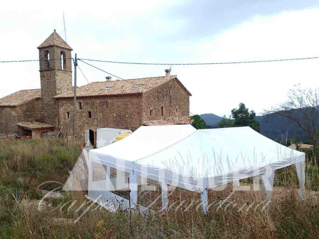 Carpes per a festes de lloguer