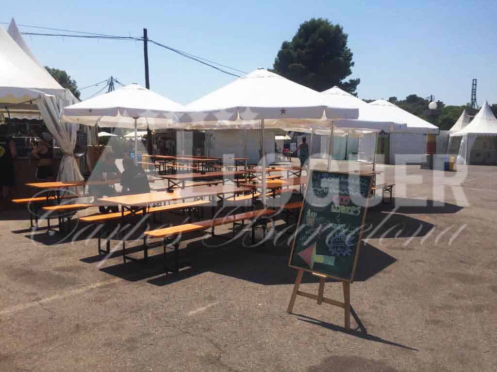 Taules plegables de fusta per events