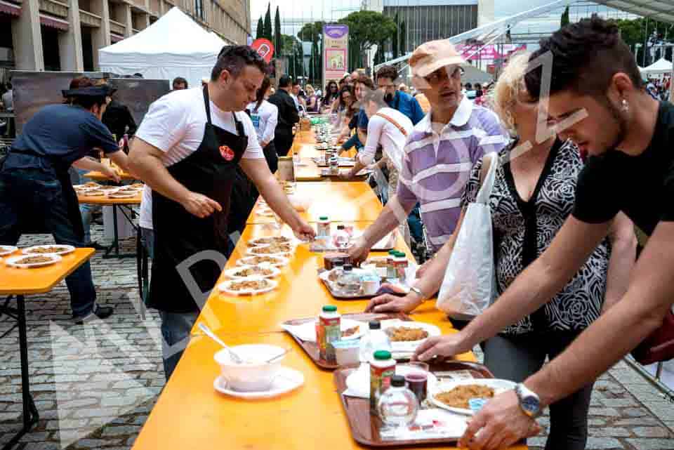 Lloguer de taules per catering