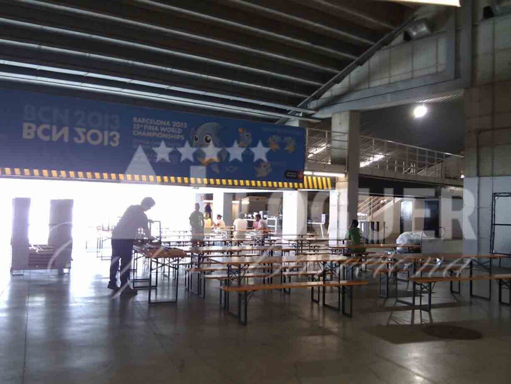 Lloguer de taules i bancs plegables
