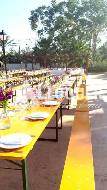 Bancs i taules plegables a Barcelona